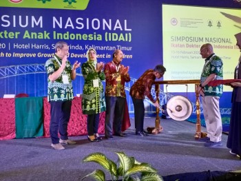 Gubernur Apresiasi Simposium Nasional IDAI Bahas Masalah Tumbuh Kembang Anak di Kaltim