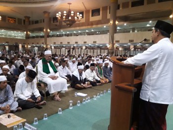 Wagub Hadiri Peringatan Malam Nuzulul Quran di Islamic Center Kaltim
