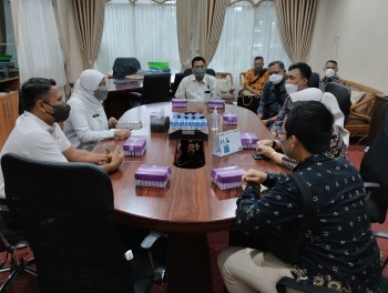 DPMD Jatim Silaturahmi Pendahuluan Persiapan PKs dengan DPMPD Kaltim